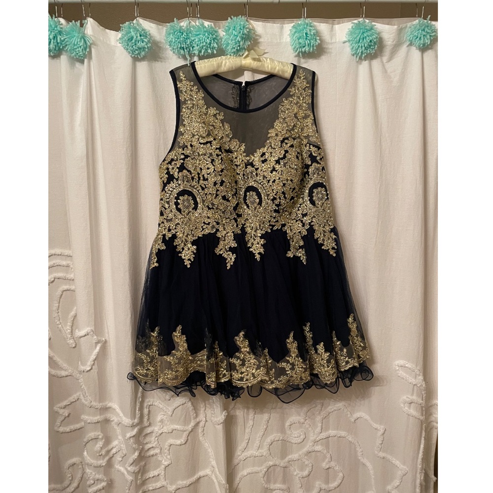 Navy & gold homecoming dress.